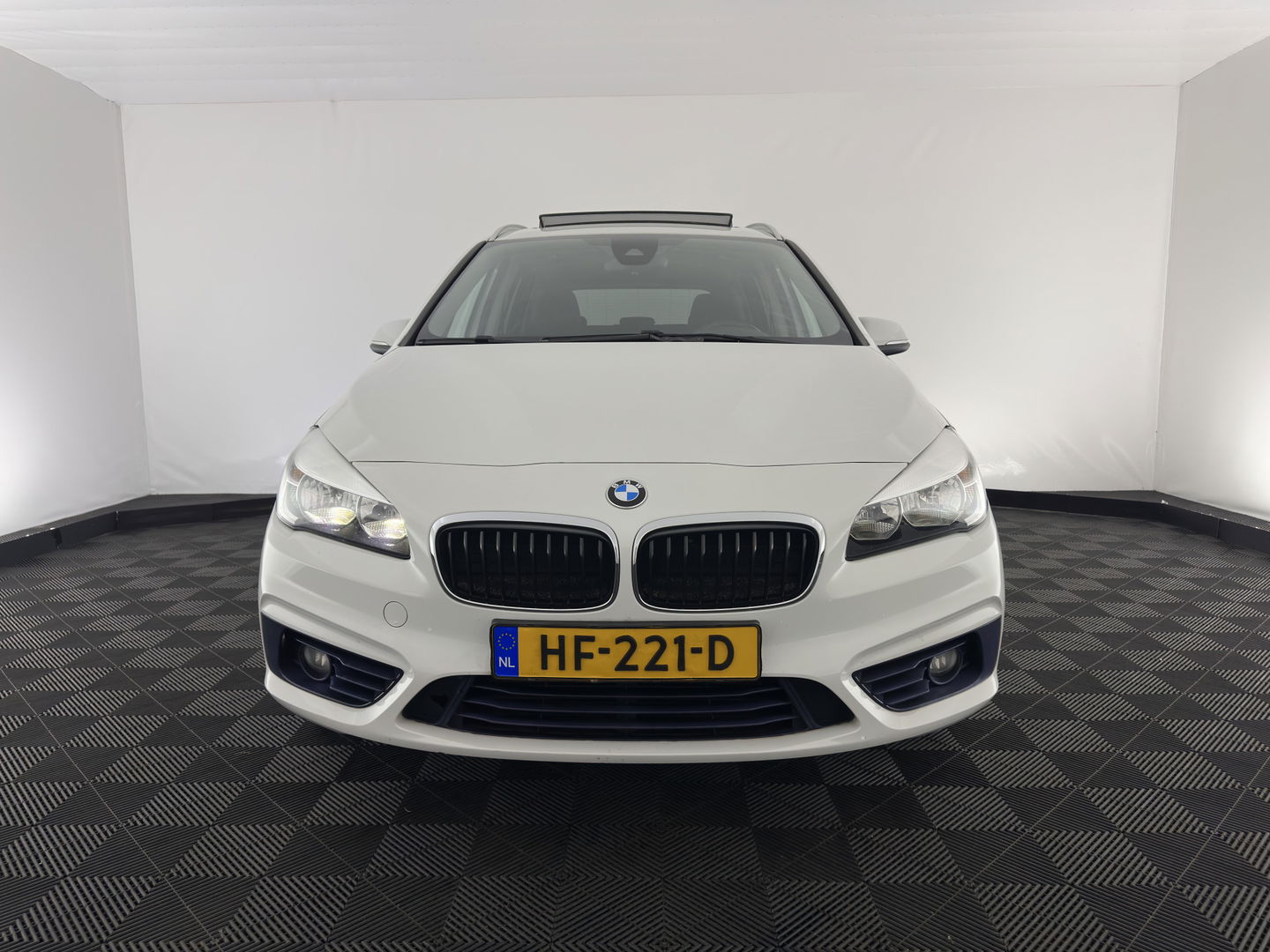 BMW 2 Serie Gran Tourer 216d Corporate Lease Sport ( 7-Pers ) *PANO | NAVI-FULLMAP | SPORTSEATS | ECC | PRIVACY-GLASS | PDC | CRUISE | 17''ALU*