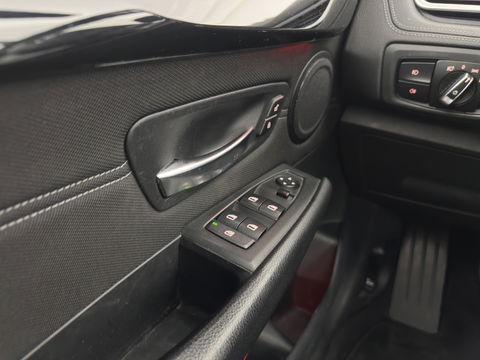 BMW 2 Serie Gran Tourer 216d Corporate Lease Sport ( 7-Pers ) *PANO | NAVI-FULLMAP | SPORTSEATS | ECC | PRIVACY-GLASS | PDC | CRUISE | 17''ALU*