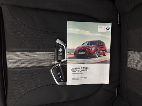 BMW 2 Serie Gran Tourer 216d Corporate Lease Sport ( 7-Pers ) *PANO | NAVI-FULLMAP | SPORTSEATS | ECC | PRIVACY-GLASS | PDC | CRUISE | 17''ALU*