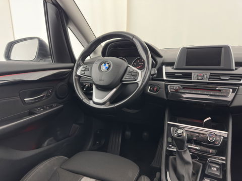 BMW 2 Serie Gran Tourer 216d Corporate Lease Sport ( 7-Pers ) *PANO | NAVI-FULLMAP | SPORTSEATS | ECC | PRIVACY-GLASS | PDC | CRUISE | 17''ALU*