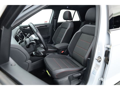 Volkswagen T-Roc 1.5 TSI Sport DSG | Pano | Afn. Trekhaak | Digi. Dashboard | Camera | 19'' | Adapt. Cruise | Keyless