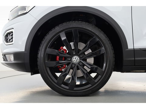 Volkswagen T-Roc 1.5 TSI Sport DSG | Pano | Afn. Trekhaak | Digi. Dashboard | Camera | 19'' | Adapt. Cruise | Keyless