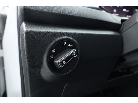 Volkswagen T-Roc 1.5 TSI Sport DSG | Pano | Afn. Trekhaak | Digi. Dashboard | Camera | 19'' | Adapt. Cruise | Keyless