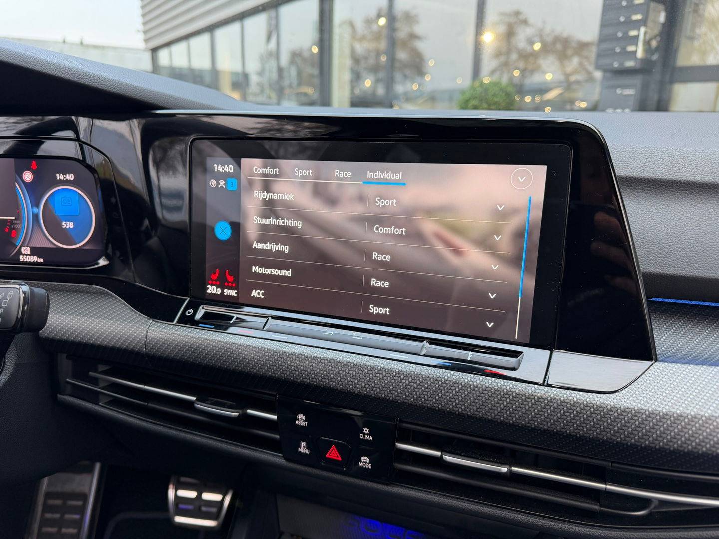 Volkswagen Golf R 2.0 TSI 4Motion|Pano|Akrapovic|Harman&Kardon|IQ.light|Keyless