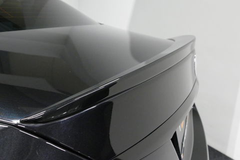 Mercedes-Benz C-Klasse 180 AMG Line / Orig. Nederlands / C63s AMG Diffuser / Panamericana Grille / Carbon interieurdelen / Burmester Surround Sound / Elektr. verstelbare voorstoelen + memory / Ambienteverlichting / Stoelverwarming / Apple Carplay - Android Auto / 20'' LMV / Ach