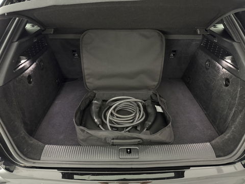 Audi A3 40 e-tron 225PK S-line | Pano | Virtual | LED | Carplay | Adaptive Cruise | Stoelverw. l NAP