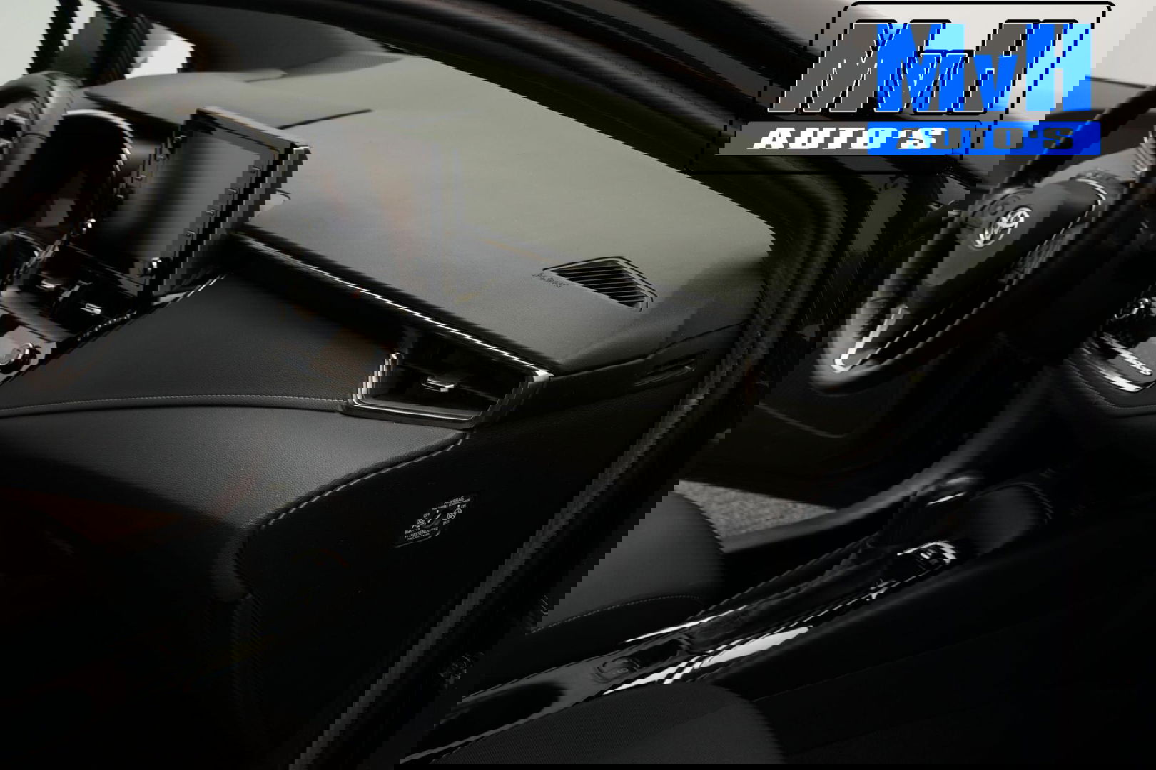 Toyota Corolla Touring Sports 1.8 Hybrid Business Plus|TREKHAAK