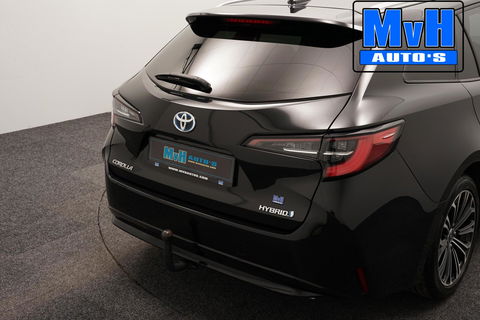 Toyota Corolla Touring Sports 1.8 Hybrid Business Plus|TREKHAAK