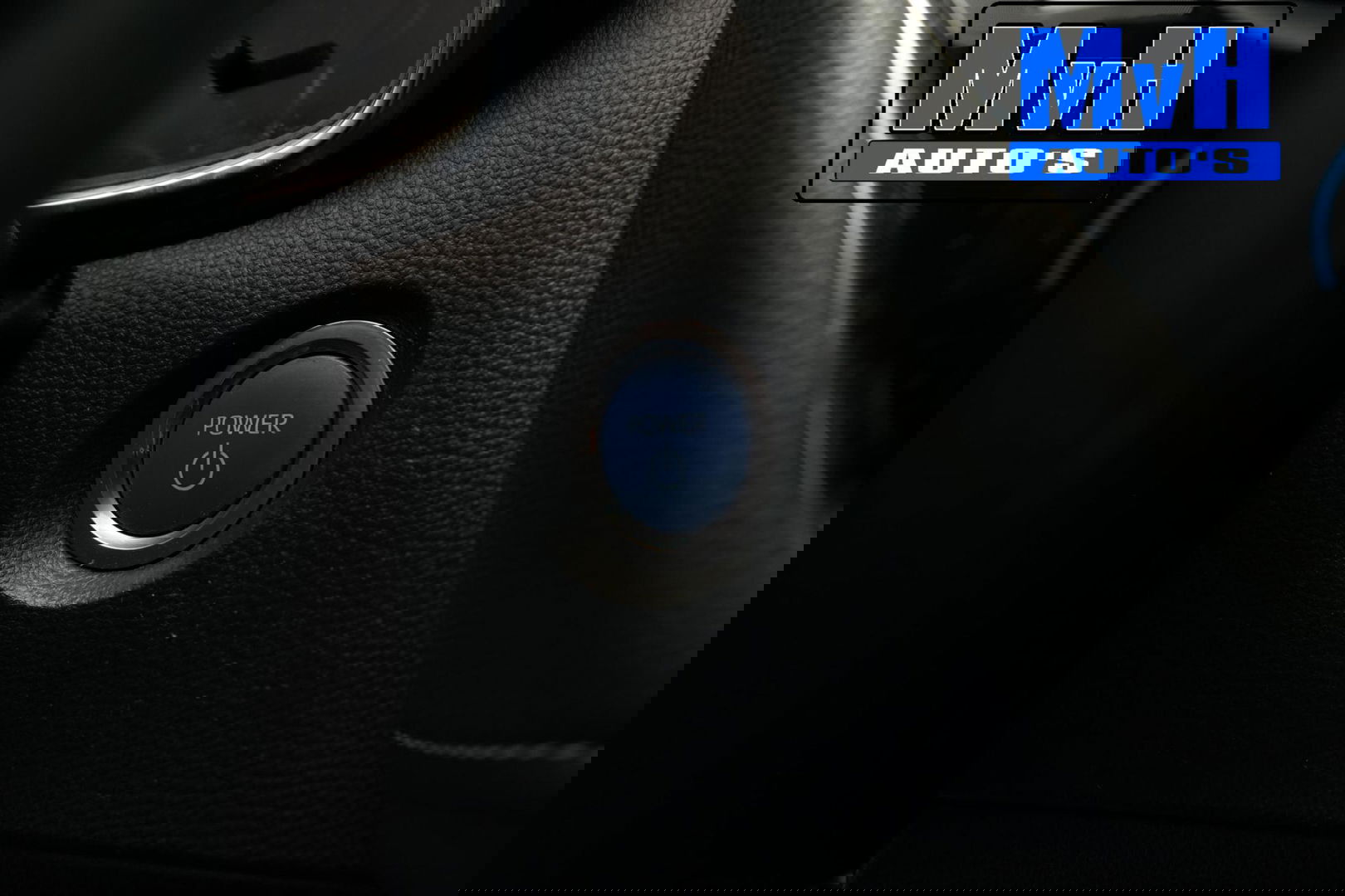 Toyota Corolla Touring Sports 1.8 Hybrid Business Plus|TREKHAAK