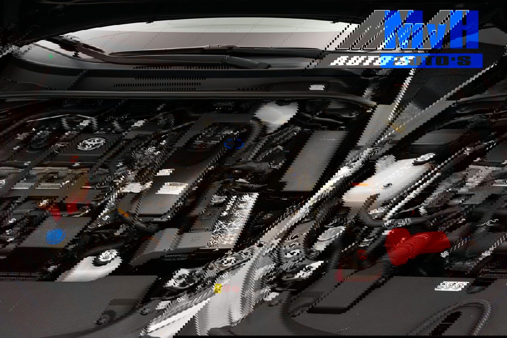 Toyota Corolla Touring Sports 1.8 Hybrid Business Plus|TREKHAAK