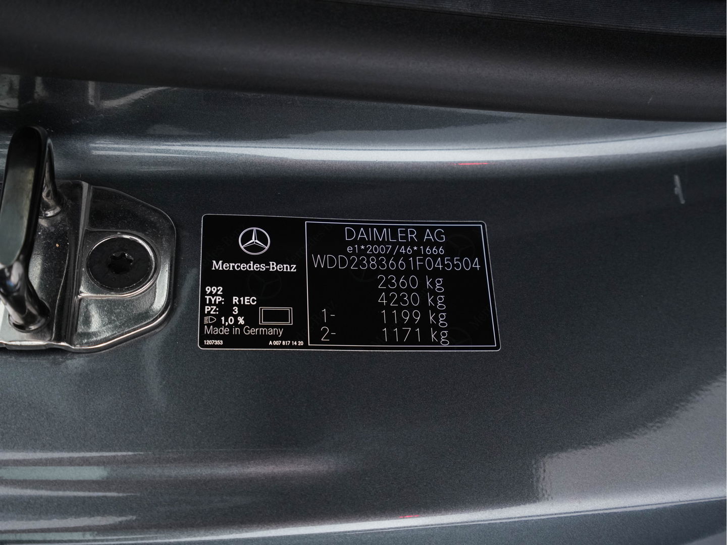 Mercedes-Benz E-Klasse Coupé 400 AMG-Sportpack 4Motion Premium Plus Aut. *PANO | LUXURY-LEATHER | BURMESTER-AUDIO | WIDESCREEN-COCKPIT |  FULL-LED | NAVI-FULLMAP | CAMERA | SHIFT-PADDLES | CRUISE | AMBIENT-LIGHT | SPORT-SEATS | 19"ALU*