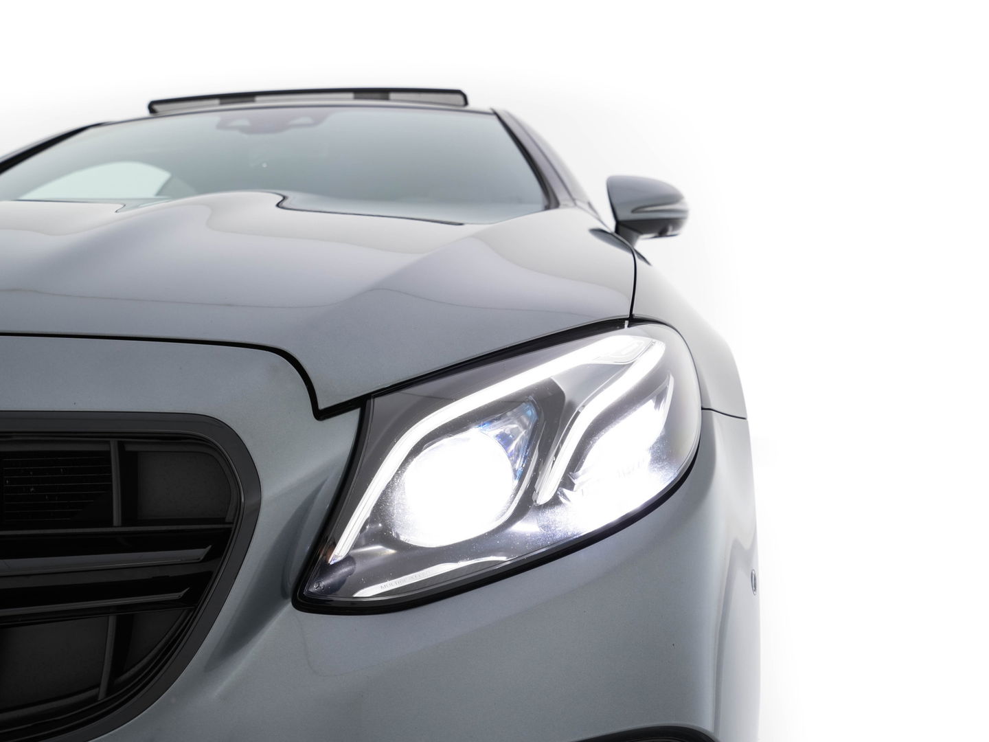 Mercedes-Benz E-Klasse Coupé 400 AMG-Sportpack 4Motion Premium Plus Aut. *PANO | LUXURY-LEATHER | BURMESTER-AUDIO | WIDESCREEN-COCKPIT |  FULL-LED | NAVI-FULLMAP | CAMERA | SHIFT-PADDLES | CRUISE | AMBIENT-LIGHT | SPORT-SEATS | 19"ALU*