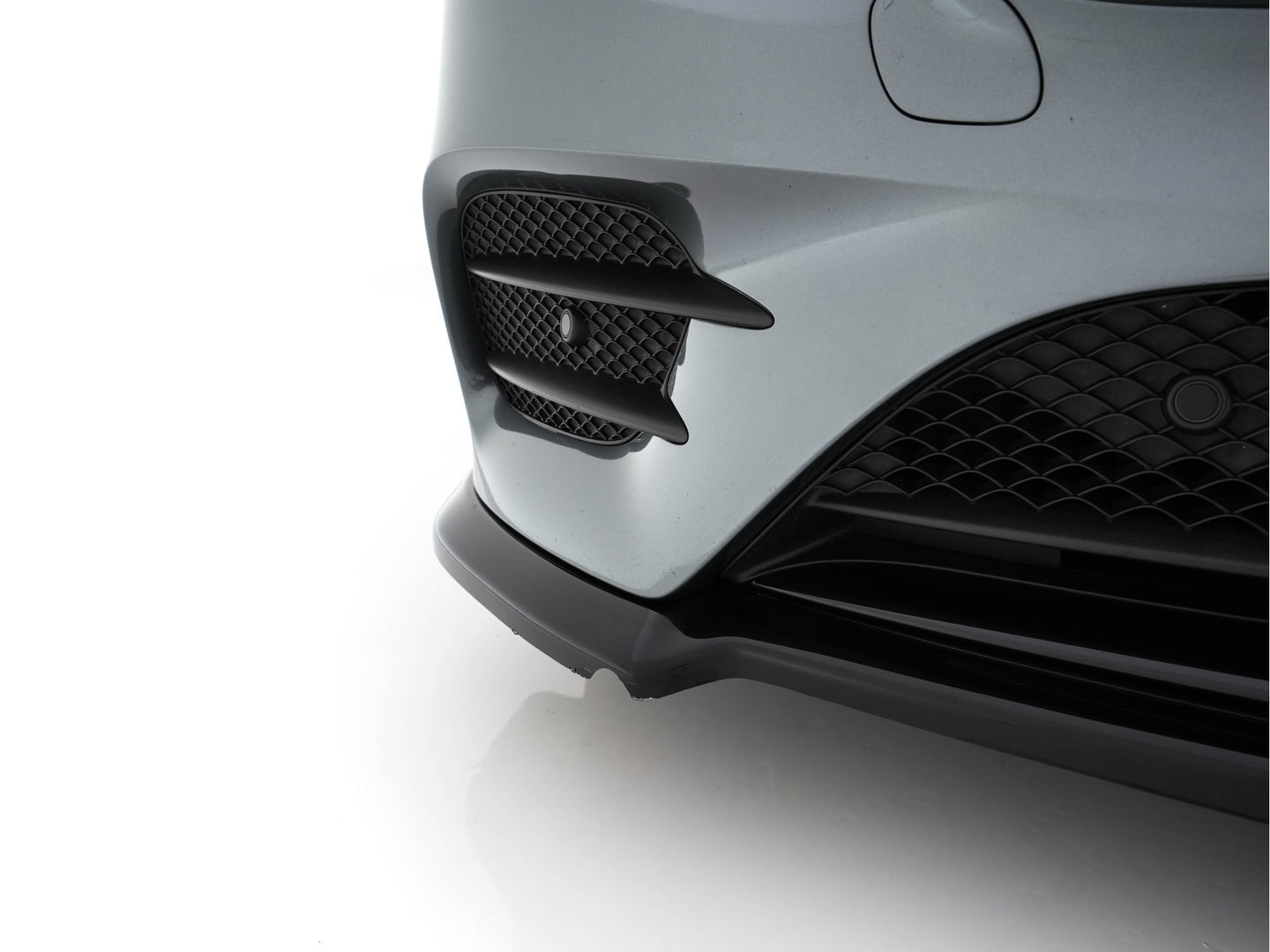 Mercedes-Benz E-Klasse Coupé 400 AMG-Sportpack 4Motion Premium Plus Aut. *PANO | LUXURY-LEATHER | BURMESTER-AUDIO | WIDESCREEN-COCKPIT |  FULL-LED | NAVI-FULLMAP | CAMERA | SHIFT-PADDLES | CRUISE | AMBIENT-LIGHT | SPORT-SEATS | 19"ALU*