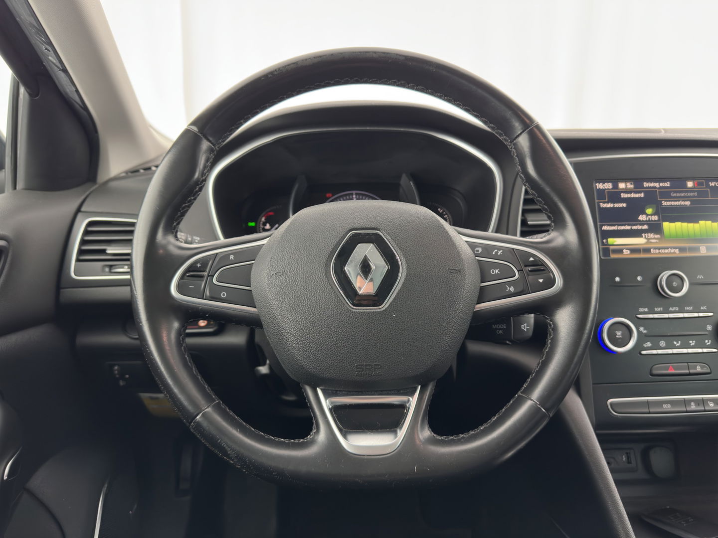 Renault Mégane Estate 1.5 dCi Bose *1/2 LEATHER | FULL-LED | NAVI-FULLMAP | CAMERA | KEYLESS | COMFORT-SEATS | ECC | PDC | 17''ALU*