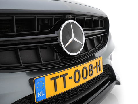 Mercedes-Benz E-Klasse Coupé 400 AMG-Sportpack 4Motion Premium Plus Aut. *PANO | LUXURY-LEATHER | BURMESTER-AUDIO | WIDESCREEN-COCKPIT |  FULL-LED | NAVI-FULLMAP | CAMERA | SHIFT-PADDLES | CRUISE | AMBIENT-LIGHT | SPORT-SEATS | 19"ALU*