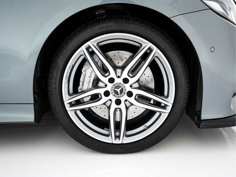 Mercedes-Benz E-Klasse Coupé 400 AMG-Sportpack 4Motion Premium Plus Aut. *PANO | LUXURY-LEATHER | BURMESTER-AUDIO | WIDESCREEN-COCKPIT |  FULL-LED | NAVI-FULLMAP | CAMERA | SHIFT-PADDLES | CRUISE | AMBIENT-LIGHT | SPORT-SEATS | 19"ALU*