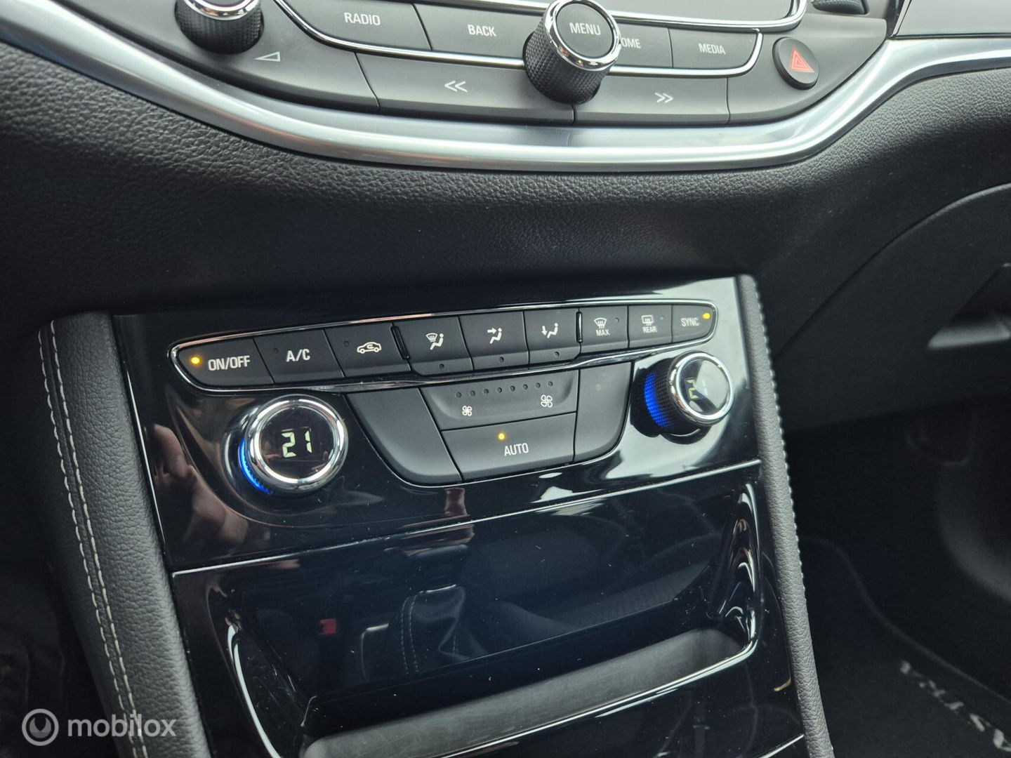 Opel Astra 1.0 Innovation, Navi, Carplay, 100% Onderhouden!