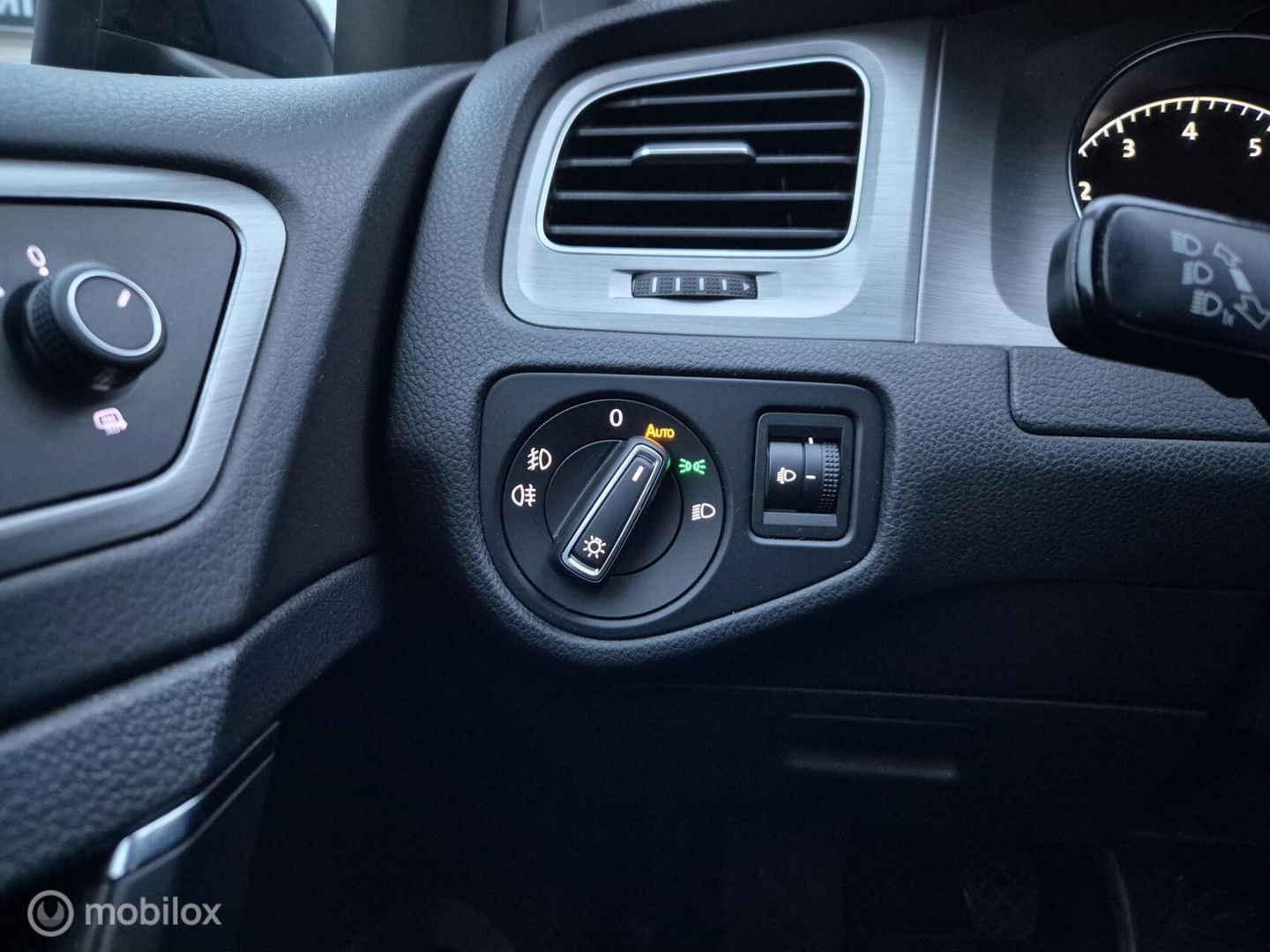 Volkswagen Golf 1.0 TSI Comfortline, Navi, Carplay, NAP!