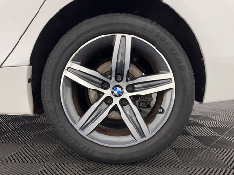 BMW 2 Serie Gran Tourer 216d Corporate Lease Sport ( 7-Pers ) *PANO | NAVI-FULLMAP | SPORTSEATS | ECC | PRIVACY-GLASS | PDC | CRUISE | 17''ALU*