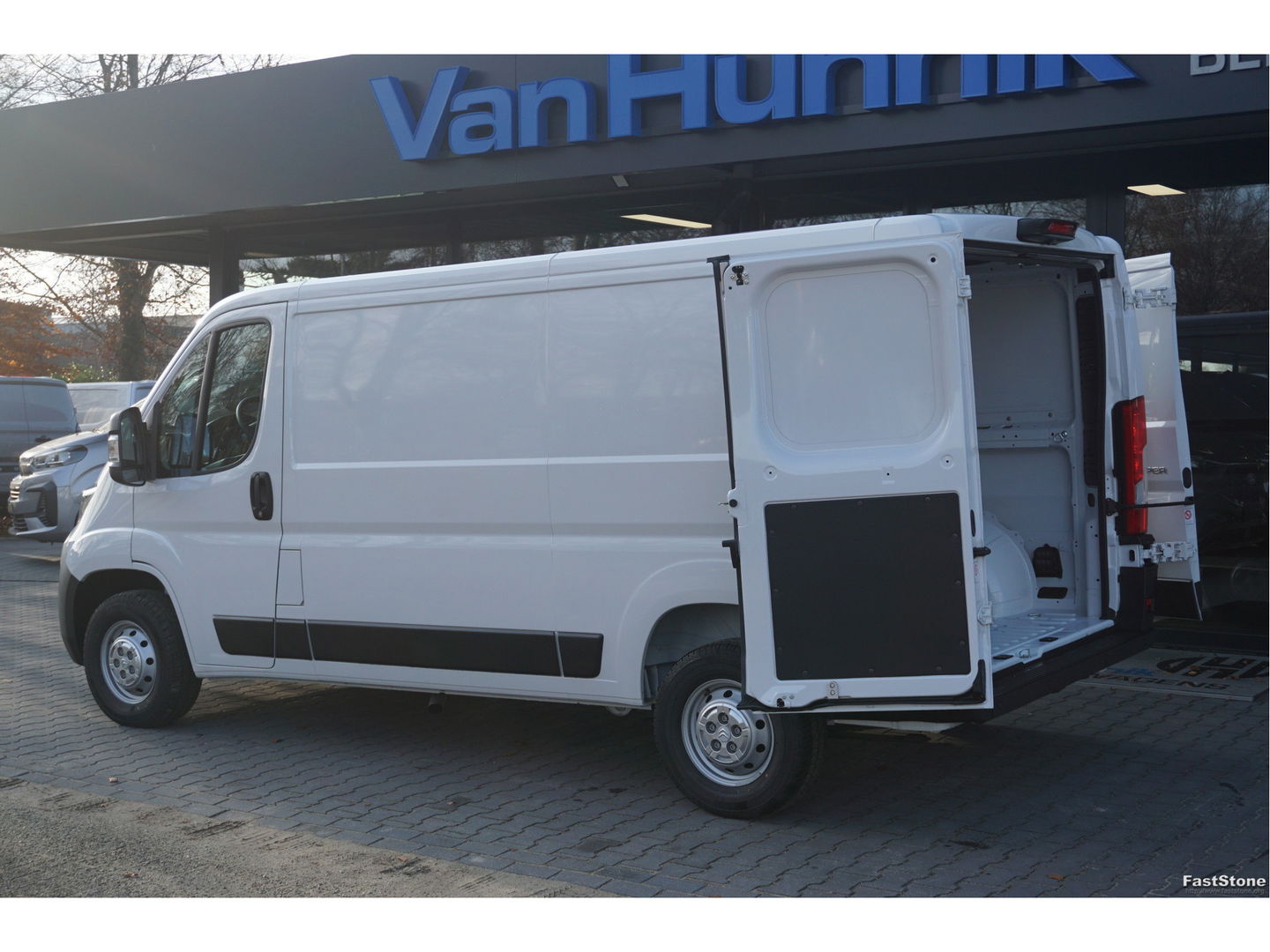 Citroën Jumper 33 2.2 140PK L2H1 BPM VRIJ!! Apple CP / Android A, Airco, Cam, 270° Deur, Blis!! NR. J01*