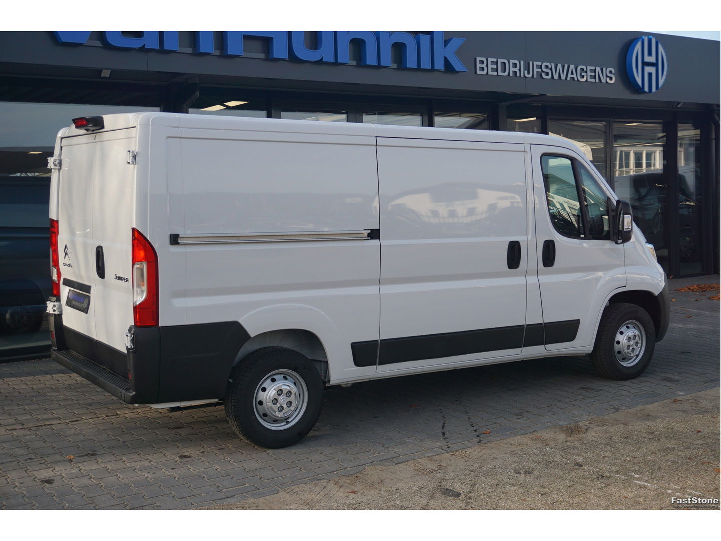 Citroën Jumper 33 2.2 140PK L2H1 BPM VRIJ!! Apple CP / Android A, Airco, Cam, 270° Deur, Blis!! NR. J01*