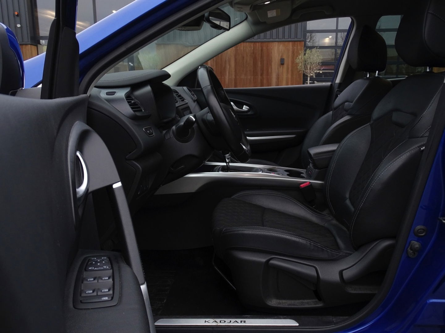 Renault Kadjar 1.3 TCe 140PK automaat / Intens / luxe pakket / LED