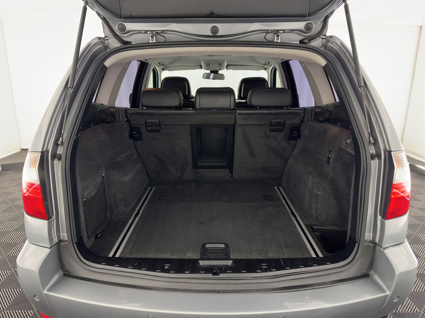 BMW X3 2.0i Introduction AWD *NAVI-FULLMAP | LUXURY-LEATHER | ECC | PDC | CRUISE | HEATED-SPORTSEATS | CARPLAY | CAMERA | TOWBAR | PRIVACY-GLASS | 17''ALU*