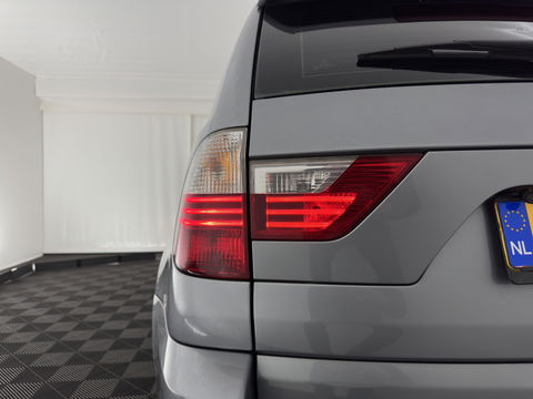 BMW X3 2.0i Introduction *NAVI-FULLMAP | SPORT-SEATS | ECC | PDC | CRUISE | HEATED SEATS | TOWBAR | 17''ALU*