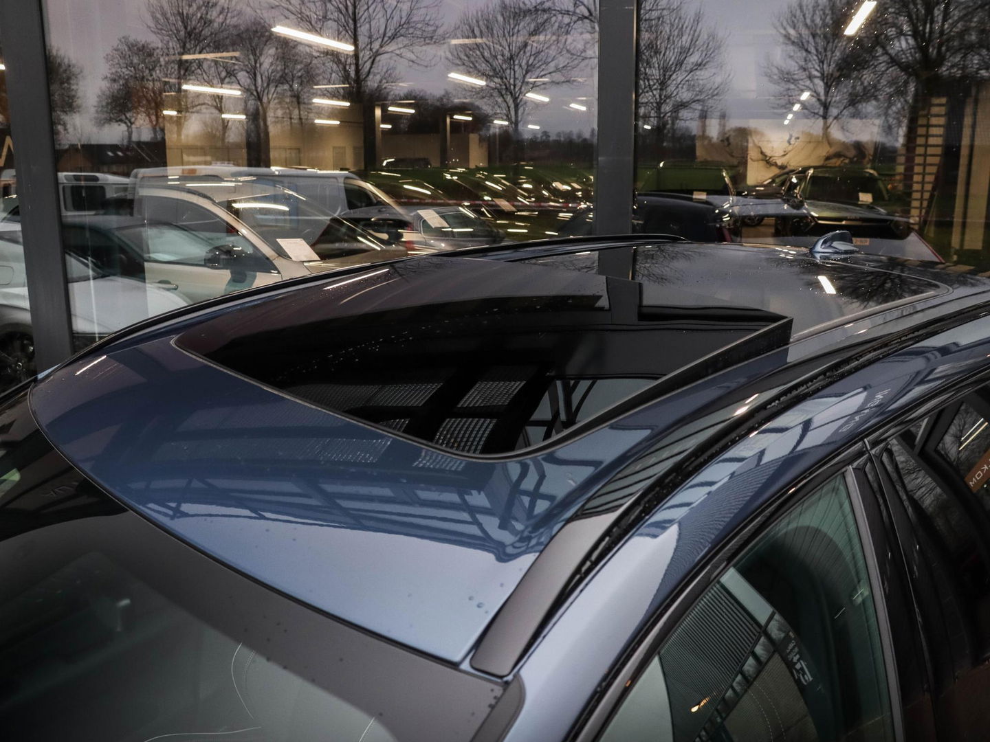 Volvo XC60 T6 AWD Plus Black Edition MY2026 Pano HeadUp 360 21 inch