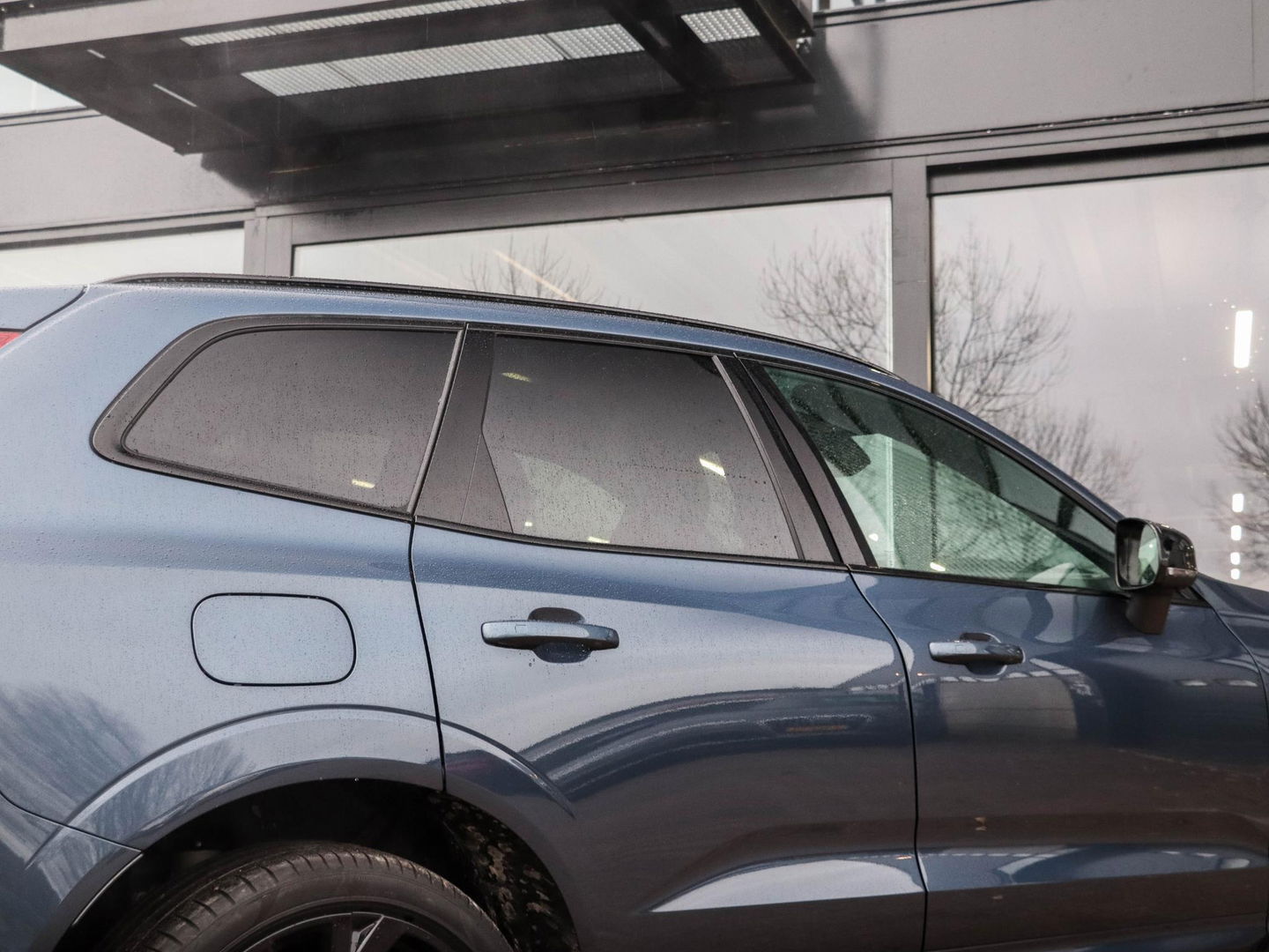 Volvo XC60 T6 AWD Plus Black Edition MY2026 Pano HeadUp 360 21 inch