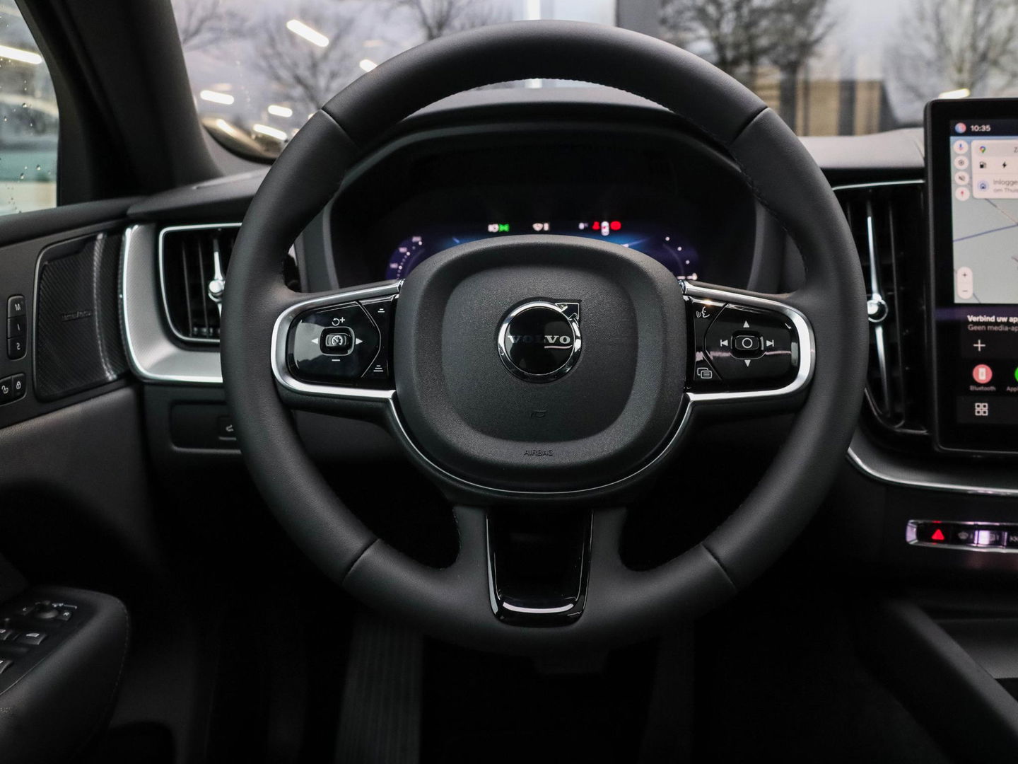 Volvo XC60 T6 AWD Plus Black Edition MY2026 Pano HeadUp 360 21 inch