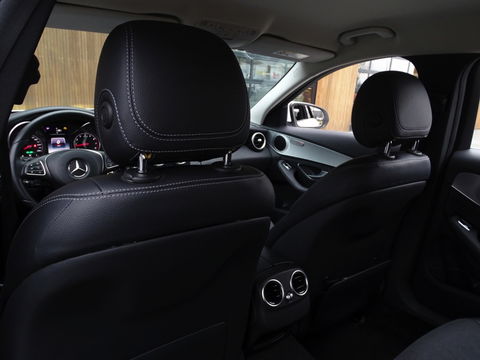 Mercedes-Benz C-Klasse Estate C180 157PK automaat / Prestige / AMG / LED