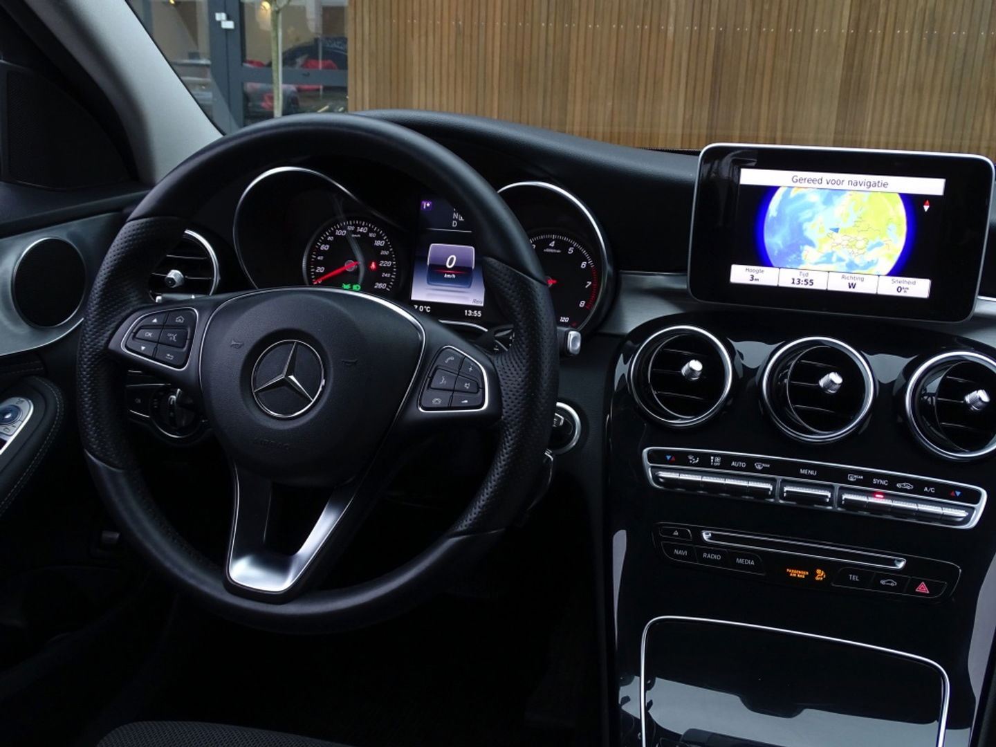 Mercedes-Benz C-Klasse Estate C180 157PK automaat / Prestige / AMG / LED