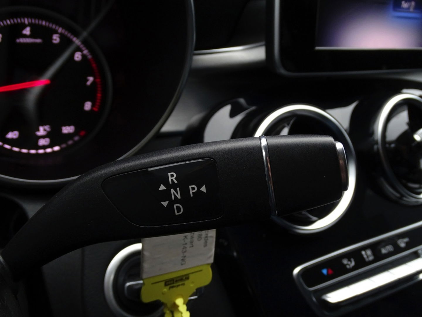 Mercedes-Benz C-Klasse Estate C180 157PK automaat / Prestige / AMG / LED