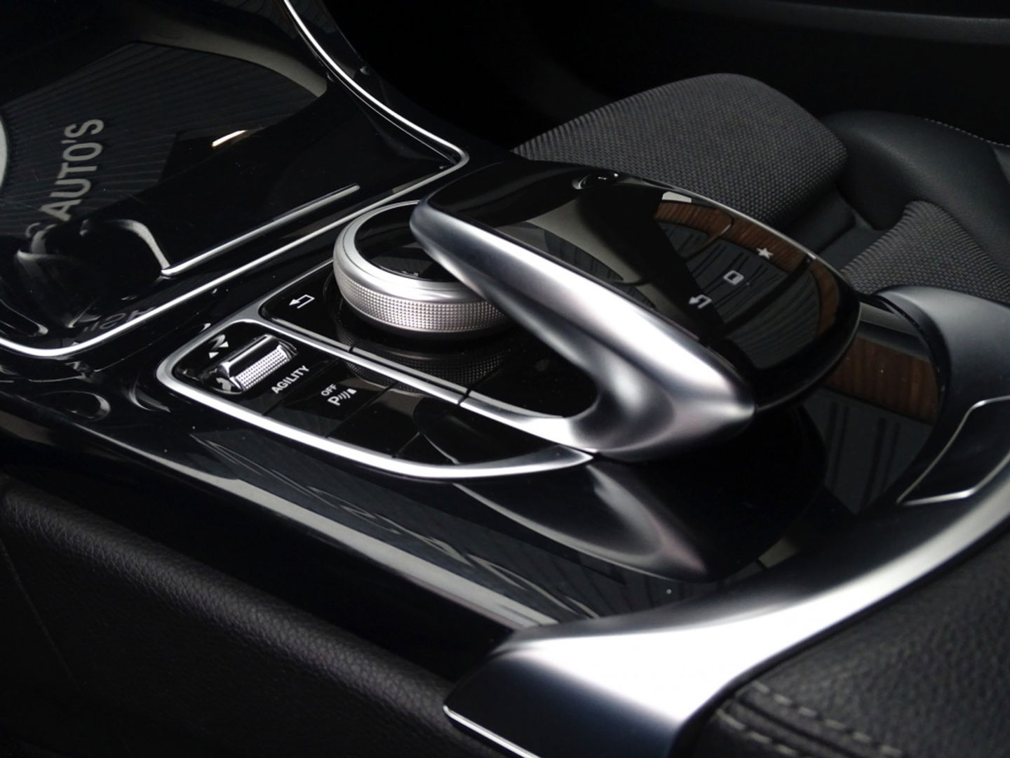 Mercedes-Benz C-Klasse Estate C180 157PK automaat / Prestige / AMG / LED