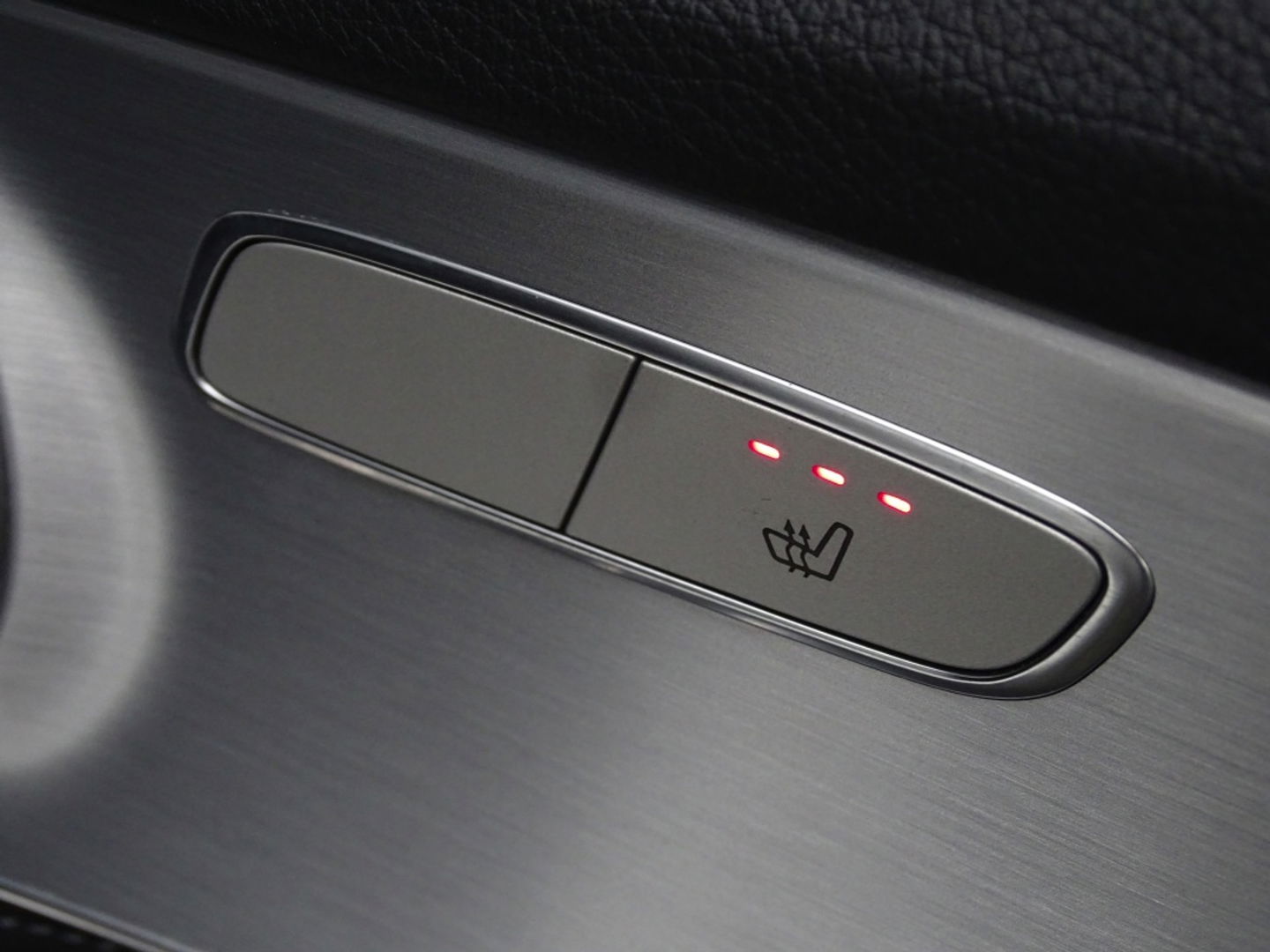 Mercedes-Benz C-Klasse Estate C180 157PK automaat / Prestige / AMG / LED