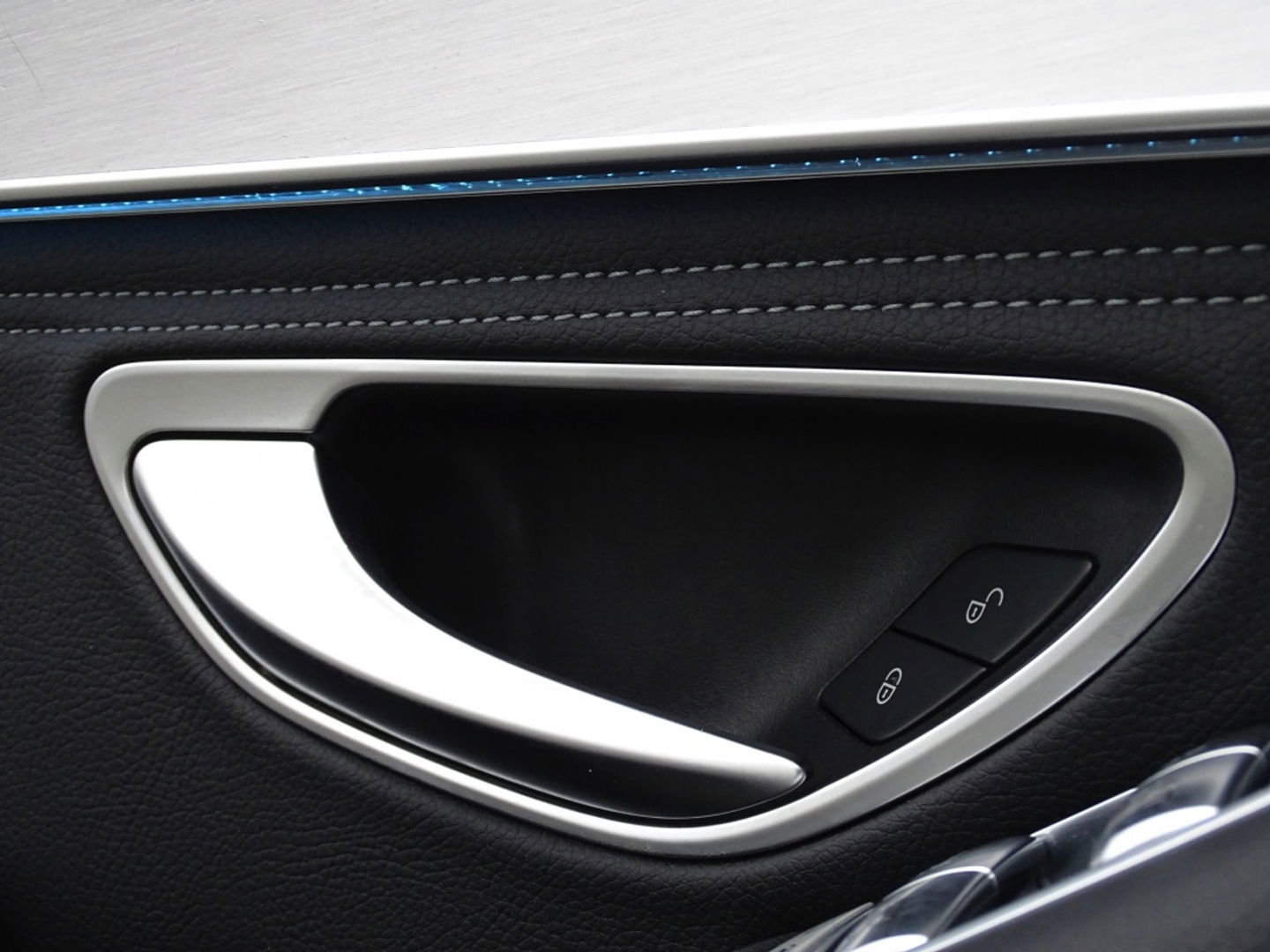 Mercedes-Benz C-Klasse Estate C180 157PK automaat / Prestige / AMG / LED