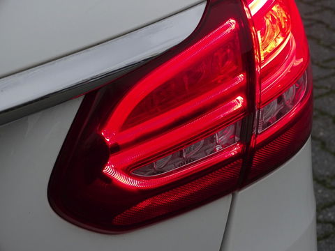 Mercedes-Benz C-Klasse Estate C180 157PK automaat / Prestige / AMG / LED