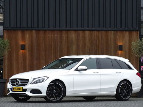 Mercedes-Benz C-Klasse Estate C180 157PK automaat / Prestige / AMG / LED