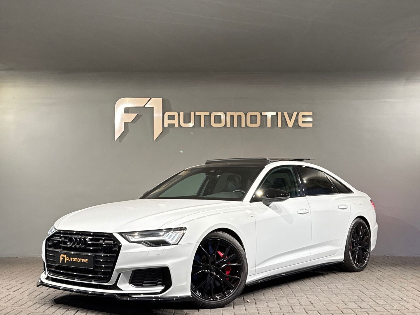 Audi A6 Limousine 55 TFSI e quattro Pano|RS Seat|Keyl|Trekhaak
