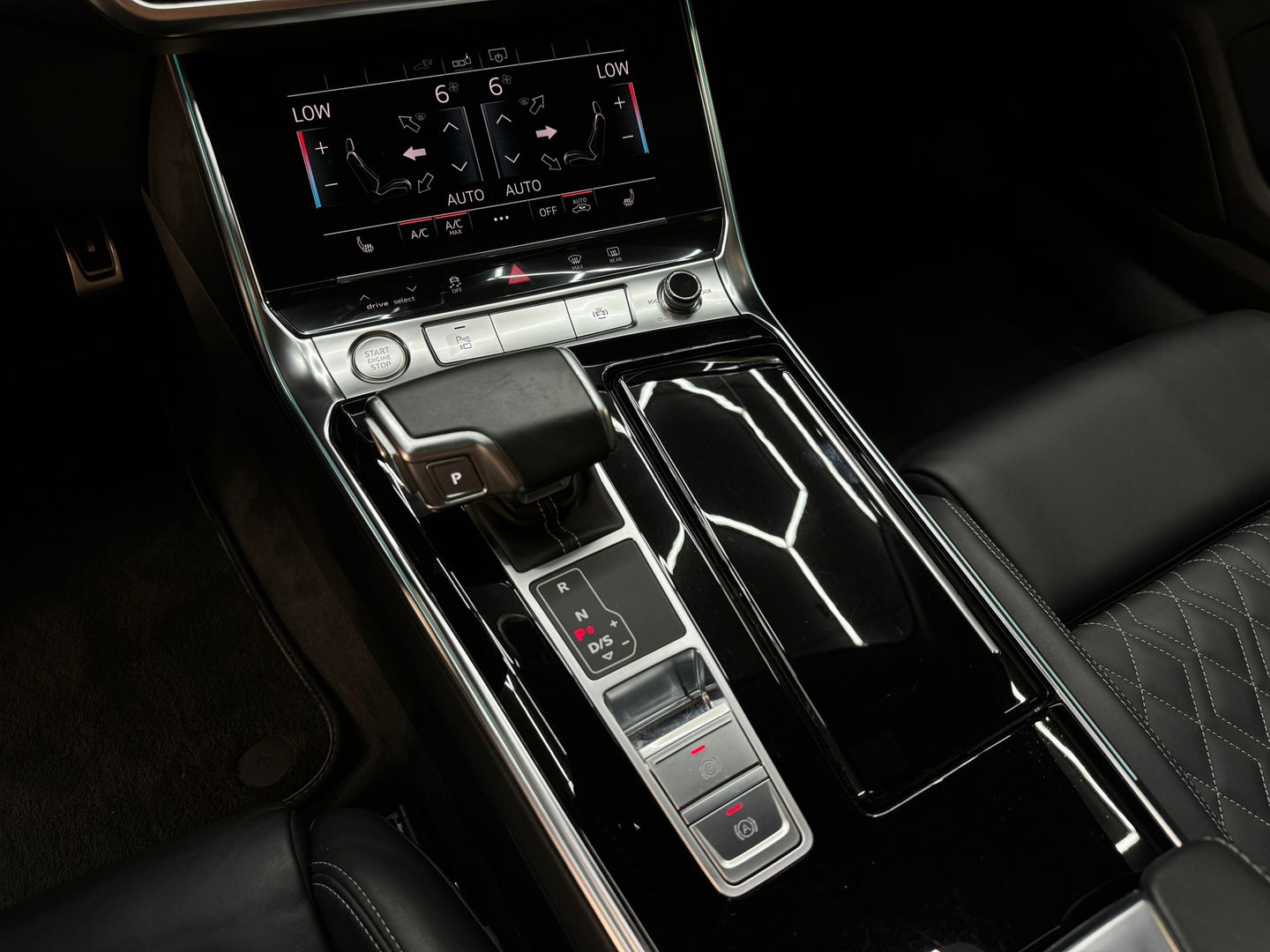 Audi A6 Limousine 55 TFSI e quattro Pano|RS Seat|Keyl|Trekhaak