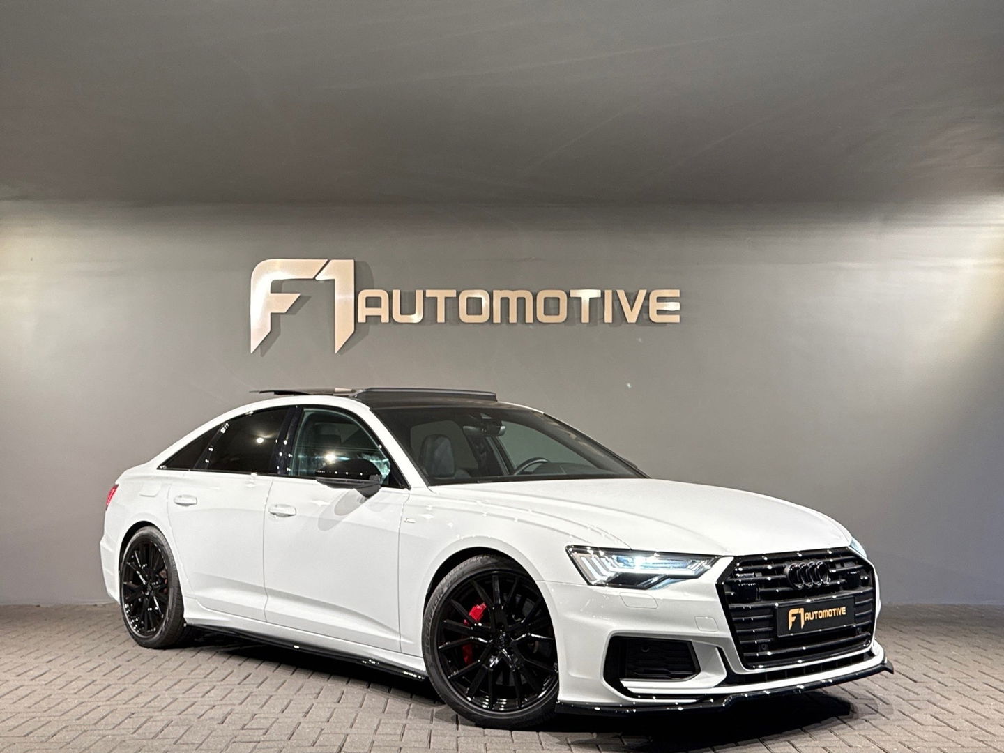 Audi A6 Limousine 55 TFSI e quattro Pano|RS Seat|Keyl|Trekhaak