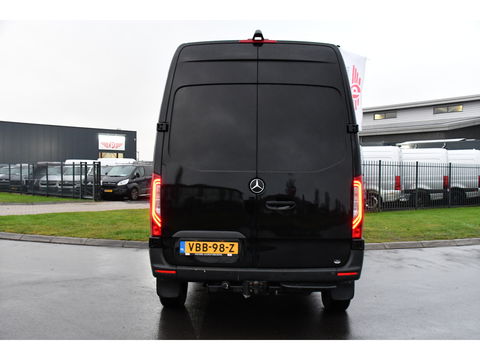 Mercedes-Benz Sprinter 316 2.2 CDI L2H2 Black Edition Adaptieve Cruise, 360 Camera, 10,5'' Mbux, Automaat, LED, 164pk, Stoelverwarming, Trekhaak, Uniek! VERKOCHT....