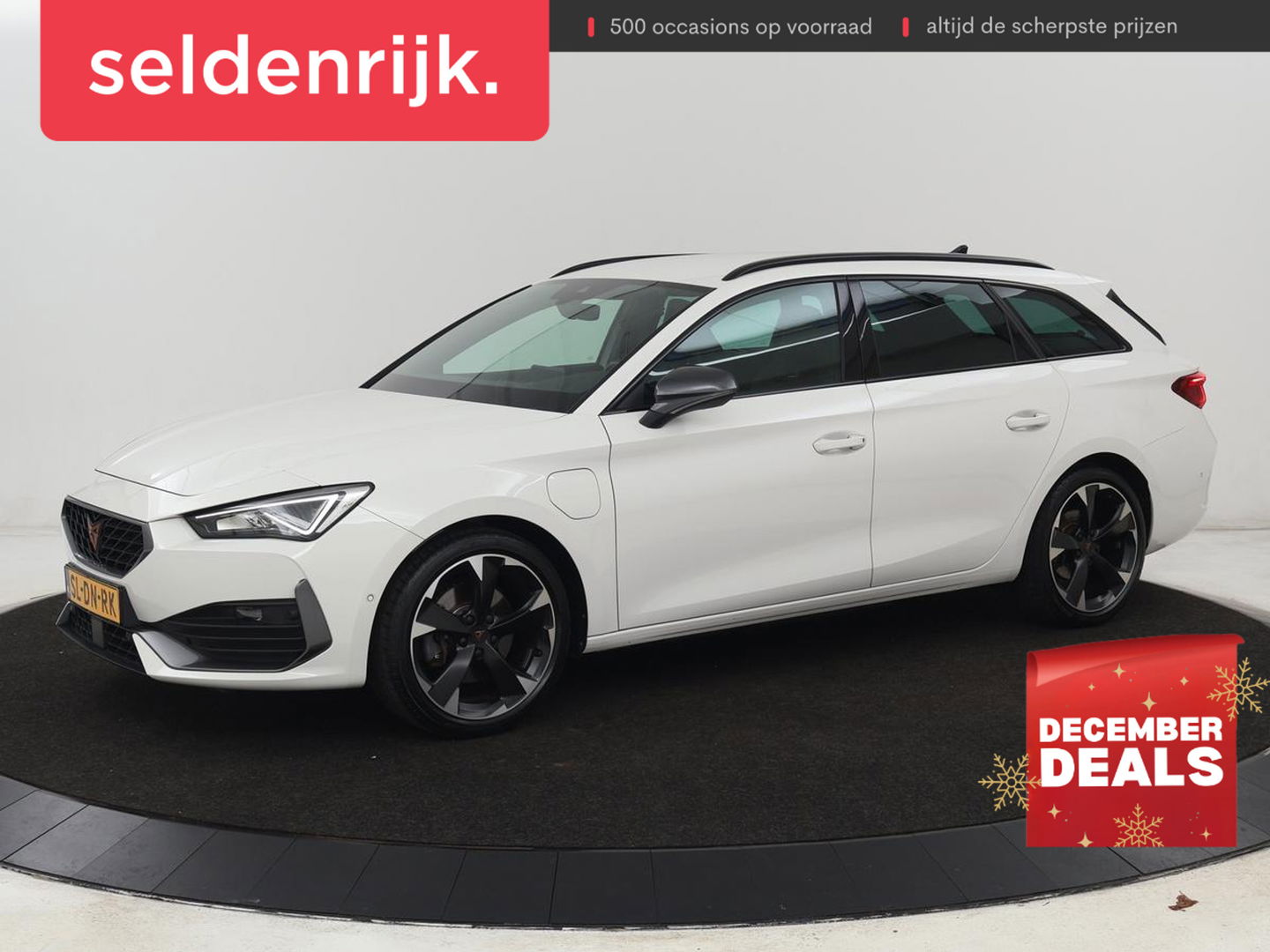 CUPRA Leon 1.4 eHybrid | Stoelverwarming | Carplay | Camera | Navigatie | Sfeerverlichting | Stuurverwarming | Keyless | Adaptive cruise | Sportstoelen | Climate control | Park Assist | PHEV | Plug In