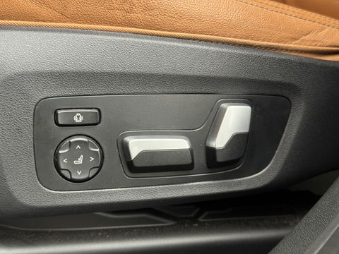 BMW iX3 High Executive 80 kWh | Handel / Export | €23.884,- ex BTW | SOH 96,8 % | Panoramadak | Apple Carplay | Keyless | Sfeerverlichting | HUD | BLIS | Navigatie | Cruise Control |