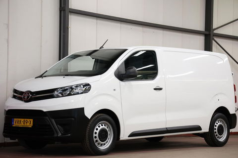 Toyota ProAce Worker 2.0 D-4D Live L2H1 LANG
