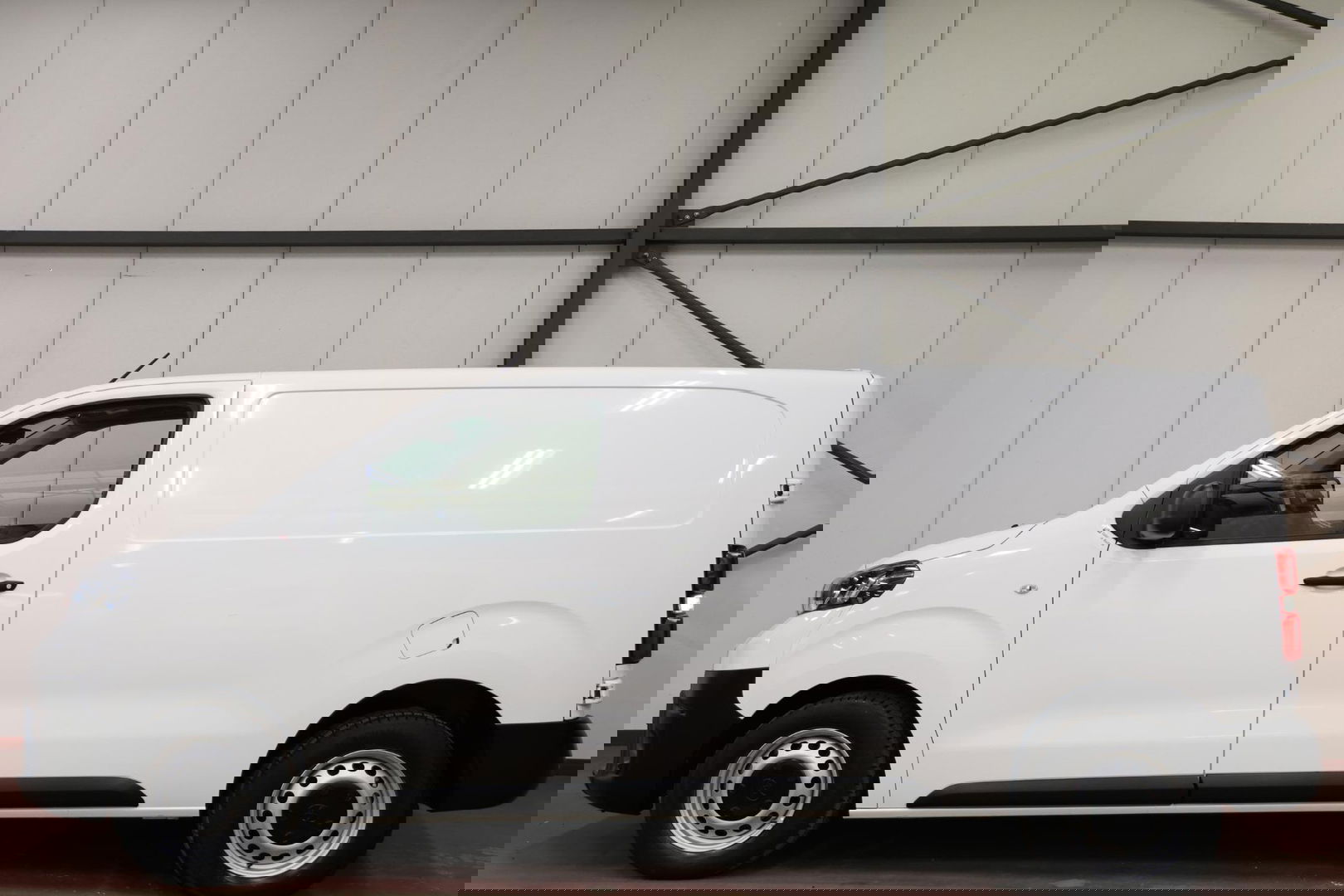 Toyota ProAce Worker 2.0 D-4D Live L2H1 LANG