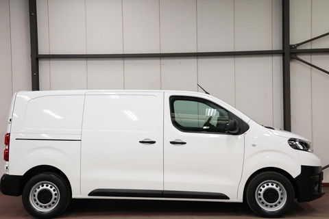 Toyota ProAce Worker 2.0 D-4D Live L2H1 LANG