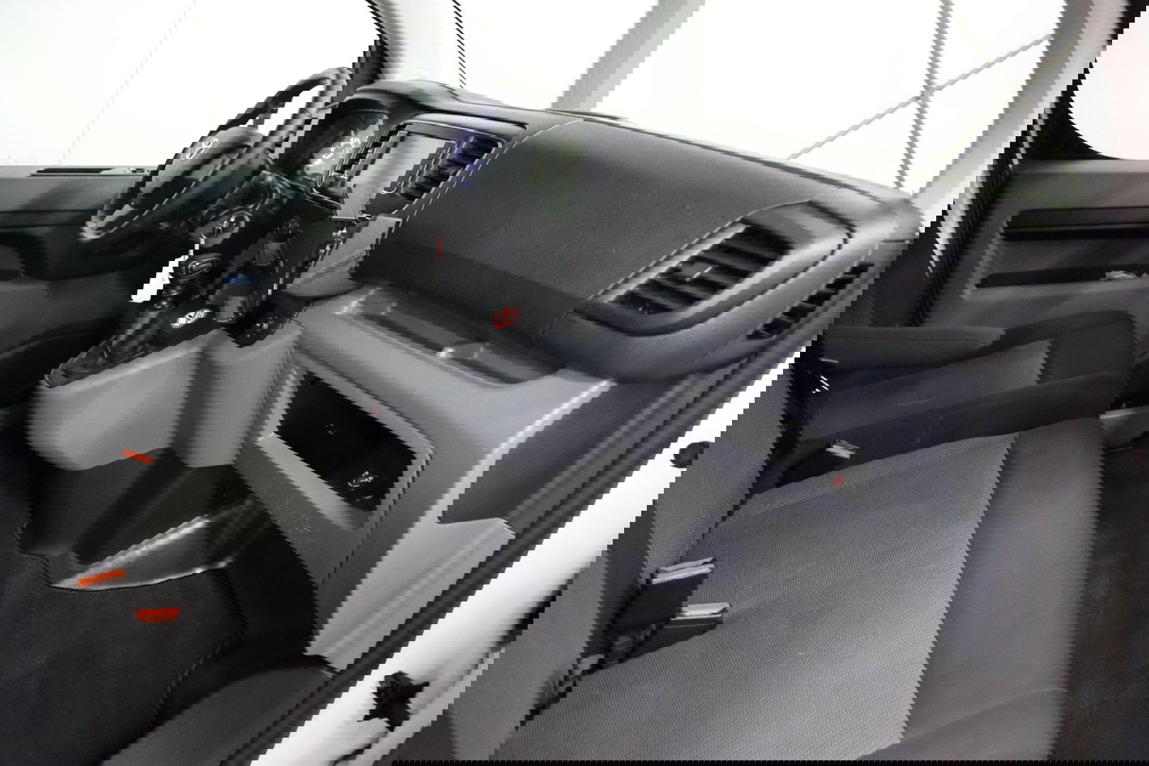 Toyota ProAce Worker 2.0 D-4D Live L2H1 LANG