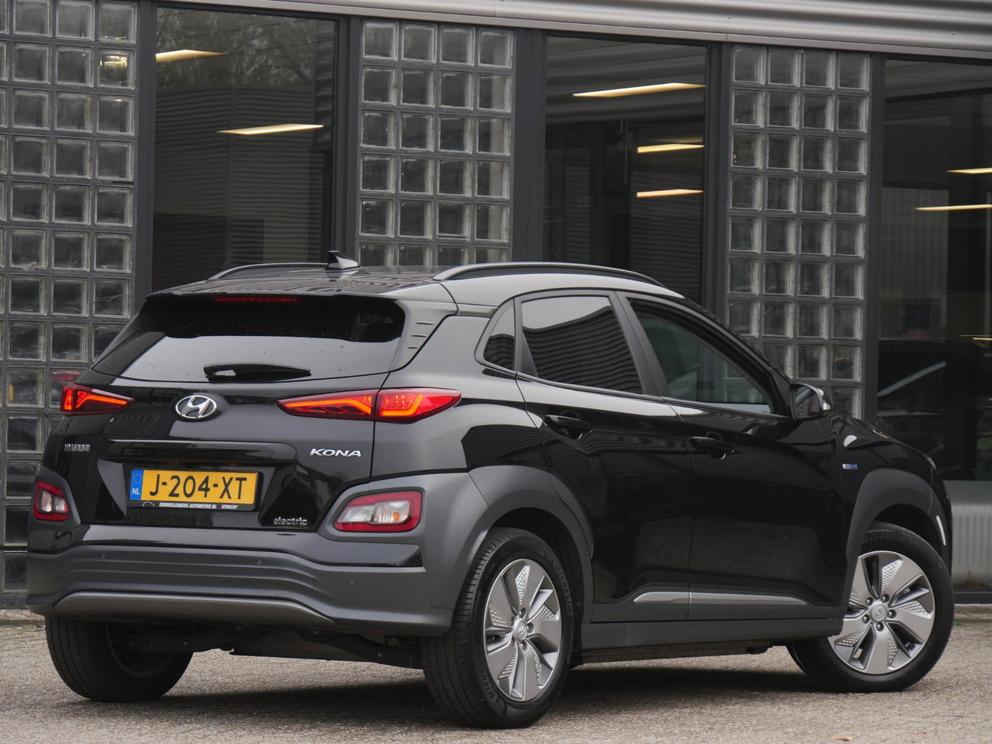 Hyundai KONA EV 64kWh FASHION/ SOH 99%/ HEAD-UP/ BLIND SPOT/ KEYLESS